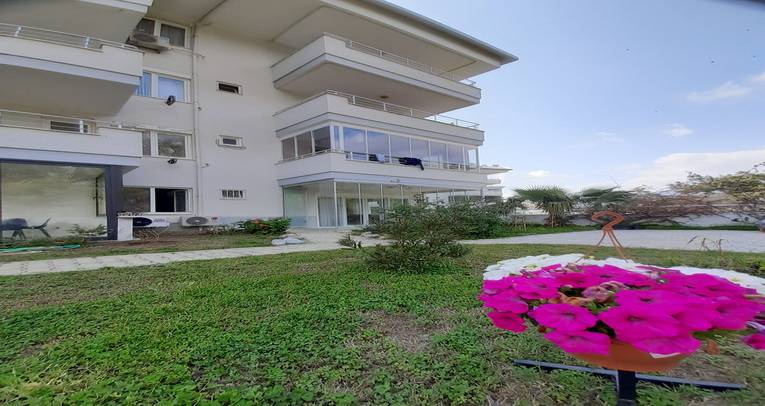 The Great nature view apartment in Oba